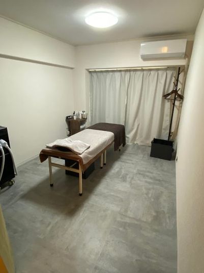 【中目黒駅2分】駅近 おしゃれできれいな美容・施術スペース - 中目黒レンタルサロン