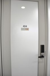 オフィスパーク 赤坂コークス 赤坂コークス404号室の入口の写真