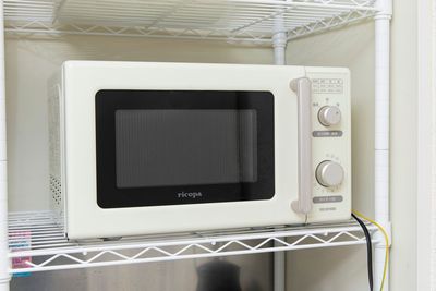 電子レンジ - 武蔵小杉2分完全個室プライベートサロンkaede🌿🍁 マッサージ・施術等に最適！武蔵小杉レンタルサロンKaedeの設備の写真