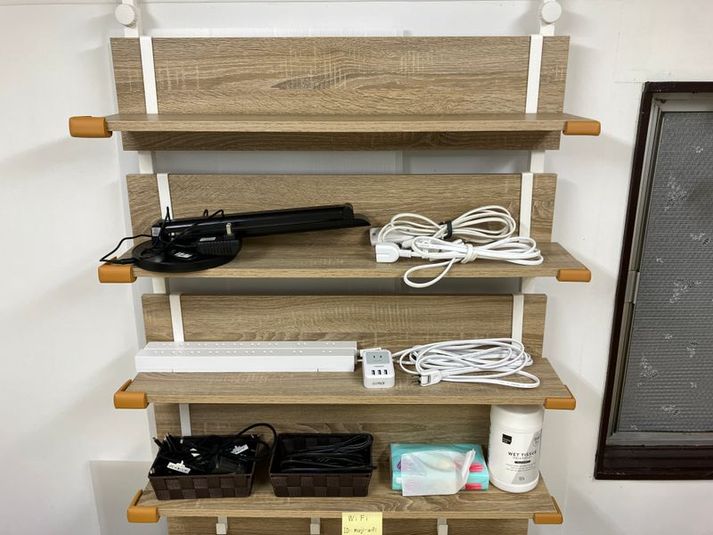 24h無人ホルモン直売所 2階スペース - 24h無人ホルモン直売所 2階スペース