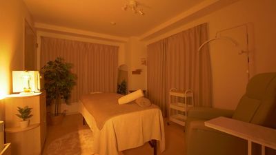 ラベンダーの香りのキャンドルライトで落ち着く空間に早変わり。 - レンタルサロン【トッティ】 四条駅徒歩10分内♪タイ式/整体/アロマ/エステ/ネイル...の室内の写真