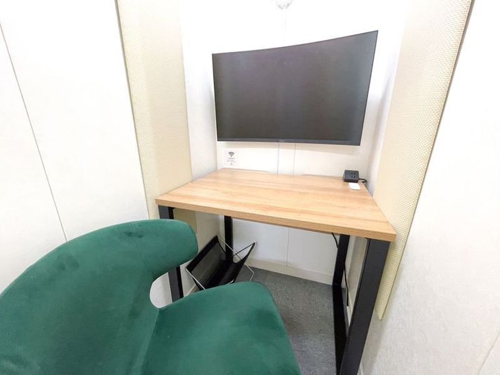 ルーム『防音室02』 - THE POINT エキニア横浜