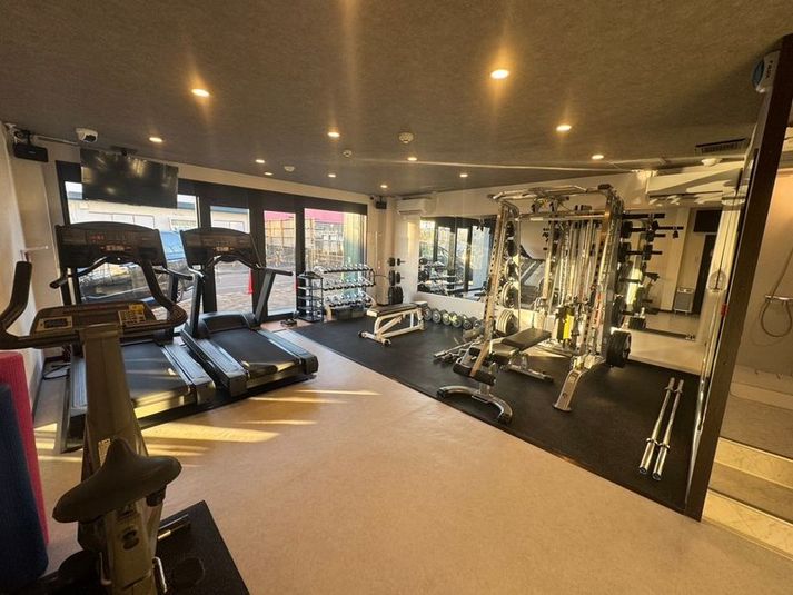 レンタルトレーニングルーム - トレスタ24 秋川店