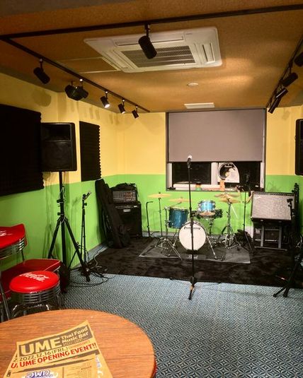 宴会、カラオケ、楽器、音響、スクリーン付レンタルスペース - UME