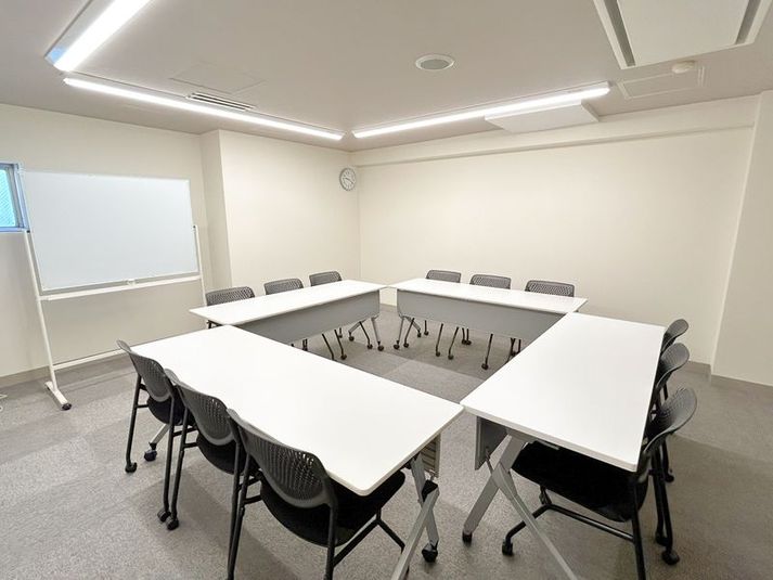 N404 - 銀座ユニーク貸会議室7丁目店
