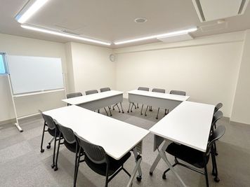 会議に★ロの字　12名 - 銀座ユニーク貸会議室7丁目店 N404の室内の写真