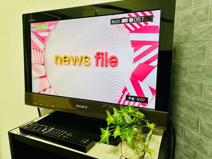 アクセントウォール🛋ホワイトボード、空気清浄機、ミシン🧵２５ - JK Room ビブレ西小倉B館