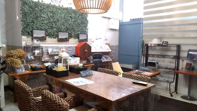 厨房+B室+エントランス・オーブンレンジ2台・無料駐車場有 - レンタルスペース夕顔瀬