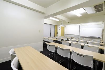 ふれあい貸し会議室 八重洲加藤 ふれあい貸し会議室 八重洲No14の室内の写真