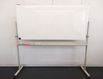 W180×H85cmのホワイトボード（無料オプション） - Kashiwa grand Annex  Kashiwa grand Annex 貸会議室１・２の設備の写真