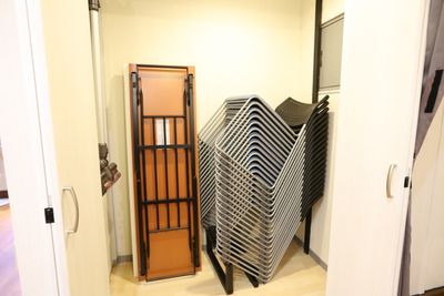 椅子・机・収納庫 - レンタルスペース24 【新装】創業６年、信頼と安心の清潔な多目的スペース　のその他の写真