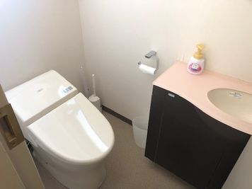 トイレ2部屋 - ココロノオフィス神楽坂セミナールームの設備の写真