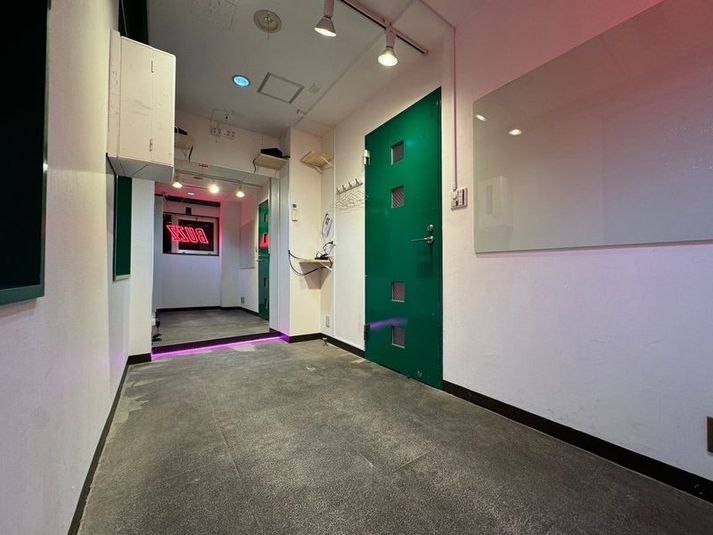 9st - 南池袋 レンタルスタジオ　STUDIO BUZZ