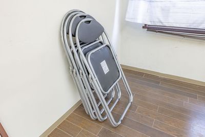 椅子4脚 - レンタルスタジオEloa　神戸元町店 【5/8リニューアル】レンタルスタジオEloa　神戸元町店の設備の写真