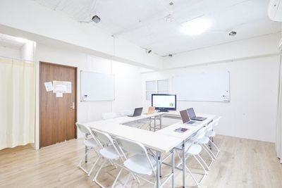 イベントスペース　アズスタイル 半蔵門_04  アズスタイル【スタジオ・セミナーに最適】の室内の写真