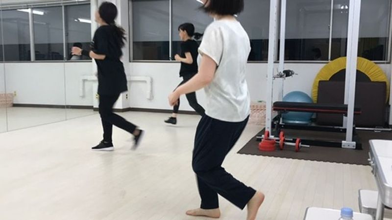 パーソナルジム×ヨガ・ダンススタジオ - 草香江トレーニングスタジオ