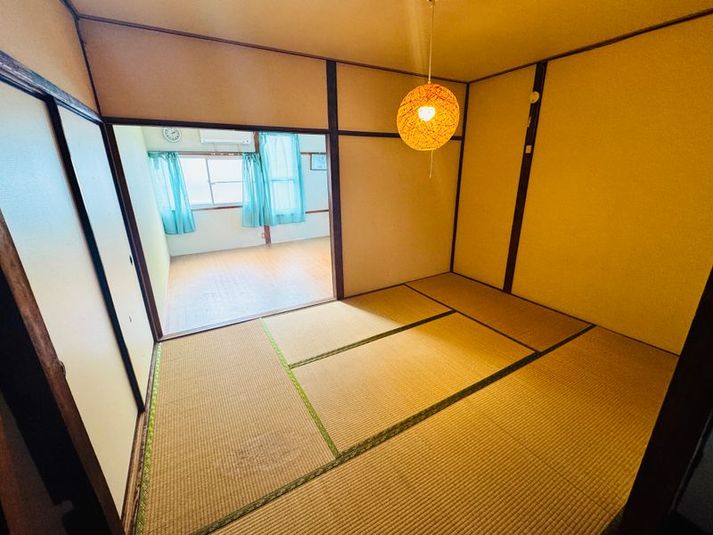 畳＋フローリングの広々としたレンタルスペース - ハイツ松が岡