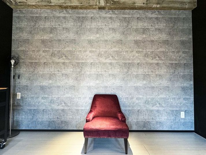 インパルス撮影スタジオ〜薬院大通駅から徒歩5分、天神からも近い〜 - インパルス・スタジオ