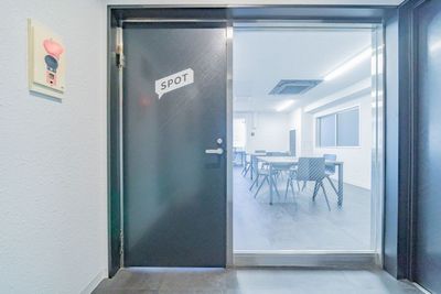 フロアエントランス - SPOT神保町三井ビルディングサイドKURO 神保町徒歩3分！最大25名利用可能の入口の写真