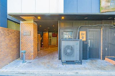 １階エントランス - SPOT神保町三井ビルディングサイドKURO 神保町徒歩3分！最大25名利用可能の入口の写真