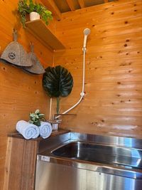 浴室とは別にシャワースペースございます。もちろん浴槽も利用可能※SPAオプション選択でご利用いただけます - あかたく 東京スカイツリーベース 歓送迎会シーズン TV YouTube 商用撮影 各種パーティーの設備の写真