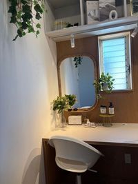 女性用お化粧スペース
おしゃれ大きな鏡とスポットライトでテンションUP - あかたく 東京スカイツリーベース 歓送迎会シーズン TV YouTube 商用撮影 各種パーティーの室内の写真