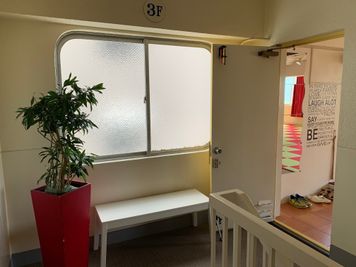 レンタルスタジオ晏仁（あんにん） スタジオ・多目的ルームの入口の写真