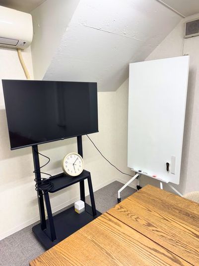 6名会議室 - クリエイティブガレージ星が丘