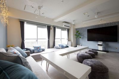 SP523 SHARESPE SP523 シェアスぺlounge新宿の室内の写真