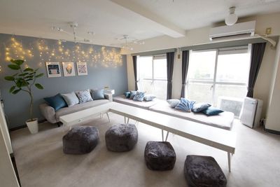 SP523 SHARESPE SP523 シェアスぺlounge新宿の室内の写真