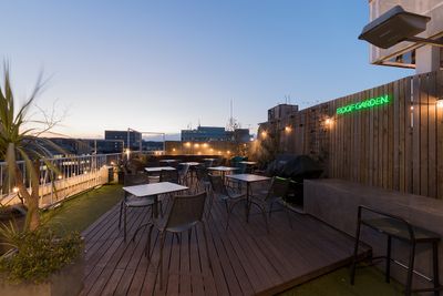 定禅寺ヒルズ(定禅寺通り) ROOF GARDENの室内の写真