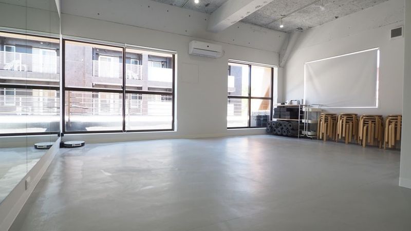 綱島駅から90秒【幅14mの鏡と50畳のダンス＆多目的スタジオ】 - 【横浜・綱島】ダンススタジオ GLOW