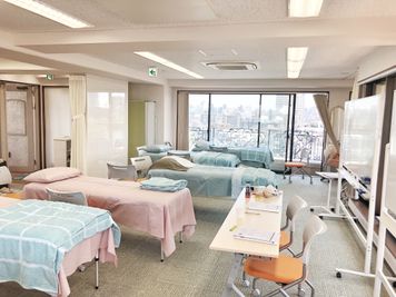 ココロノオフィス神楽坂セミナールームの室内の写真