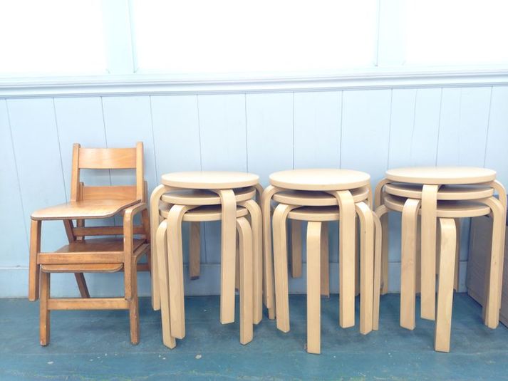 リノリウム敷き　広いダンススタジオ - スタジオMBL