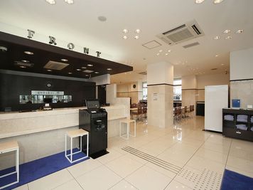 フロント - 東横INN伊勢松阪駅前 エコノミーダブルの設備の写真