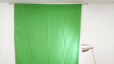 グリーンスクリーンのサイズはヨコ1.5mタテ2m - ブルースペース西新宿403 貸し会議室・研修・塾・セミナーの設備の写真