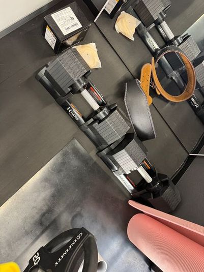 駅近！個室レンタルジム（ケーブル付きマルチスミスマシン） - 個室レンタルジム（ケーブル付きマルチスミスマシン）