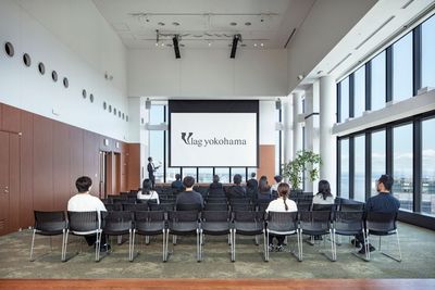 Vlag yokohama Hallの室内の写真