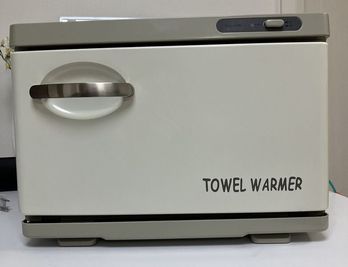 タオルウォーマー導入 - サロンエトワール天満　完全貸切レンタルサロン 完全個室サロン【ベッド3台まで可💛】雨に濡れない立地！の室内の写真