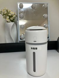 加湿器設置しました - サロンエトワール天満　完全貸切レンタルサロン 完全個室サロン【ベッド3台まで可💛】雨に濡れない立地！の室内の写真