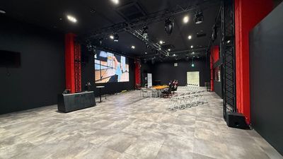北九州イノベーションセンター 本格機材完備スタジアム型スペース【北九州イノベーションセンター】の室内の写真