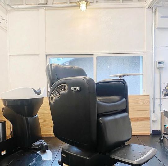 ヘアサロンTerminal10 - 当日予約可！１階がカフェ&Bar２階がサロンのスペース