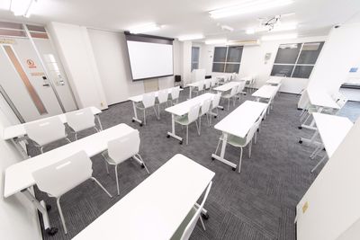 【閉店】TIMESHARINGBiz赤坂 旧みんなの会議室の室内の写真