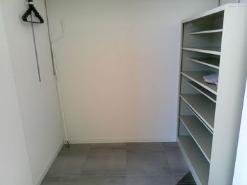 スリッパに履き替えてご利用いただきます。 - U-SPACE　 小田原店 Communityの設備の写真