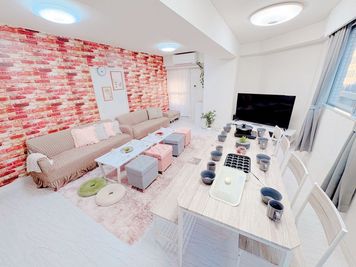 【角部屋スペース】✨NEW OPEN✨角部屋/最大20名🆗/55型神クラスTV/女子会💖/誕生日🎂/大人気ゲーム🎮 - LINK☆ヴィラ新大阪駅