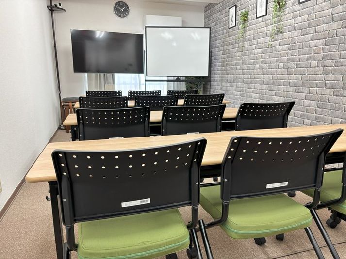 会議室 - 横浜鶴見ワイズスクエア会議室