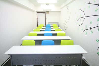 お気軽会議室広島紙屋町leafの室内の写真