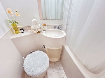 レンタルサロンSHARE RETREAT横浜店 【完全個室貸切】レンタルサロン　シェアリトリート横浜駅前店の室内の写真