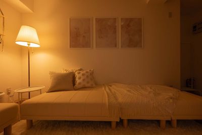 rental lounge新宿の室内の写真