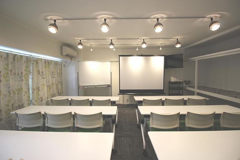 貸し会議室　【A02】 - お気軽会議室　博多駅筑紫口